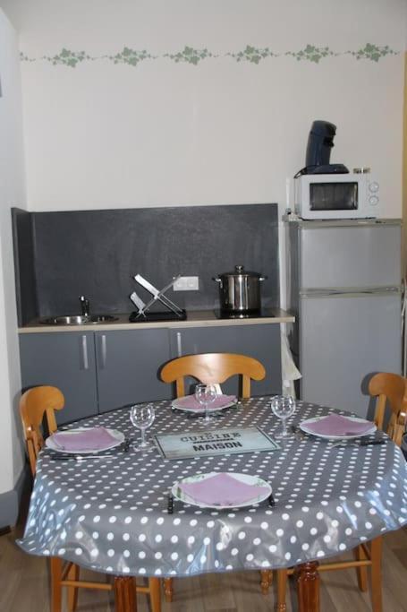 Ideal Voyageurs & Travailleurs Cherchant Du Calme Manglieu Exterior foto